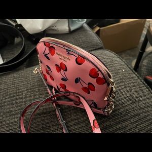 Cute Kate spade cherry 🍒 print crossbody bag, never used!